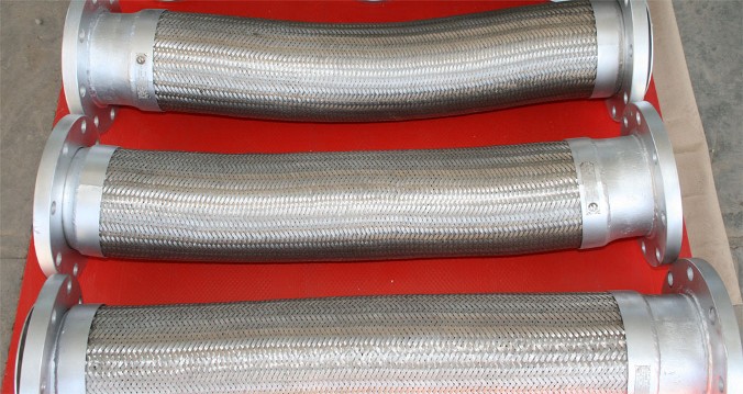 لرزه گير لاستيكي با فلنج ثابت